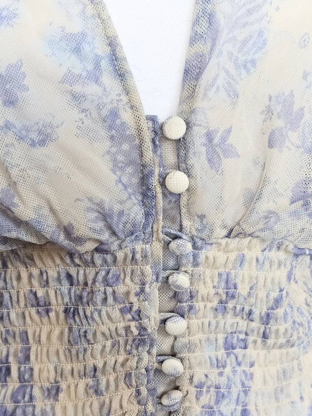 Free People Sugar Top L Porcelain Blue Floral Sheer Smocked Fairycore Blouse - Picture 5 of 6